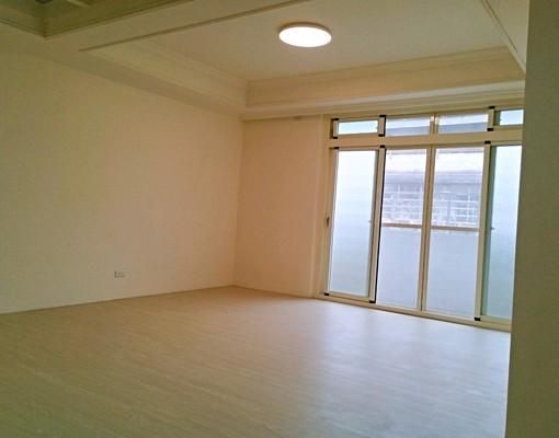 可租補-全新裝潢-整層住家-30坪-3房2廳2衛-空屋 - Image 3