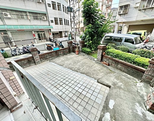 ❤️潭子區松竹商圈🌳可寵大三房✅格局方正採光佳 - Image 13