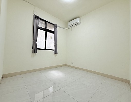 租屋首選｜板橋全新翻修大四房｜近捷運生活機能完善 - Image 7