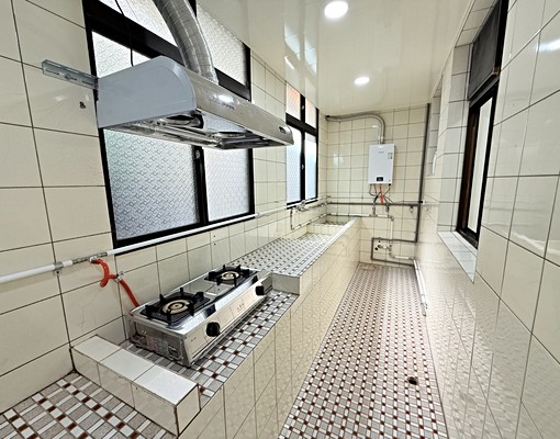 租屋首選｜板橋全新翻修大四房｜近捷運生活機能完善 - Image 10