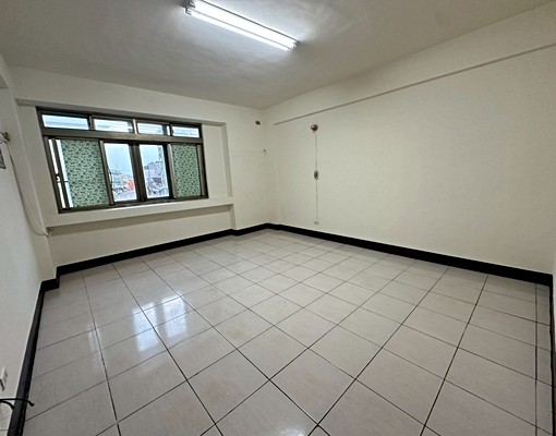 仁武顯目黃金店住 - Image 4