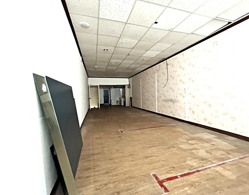 正博愛路後驛站旁透店 - Image 9
