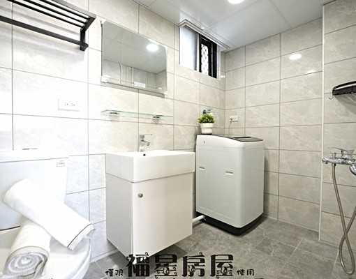 新~獨洗沙發~採光通風佳 - Image 3