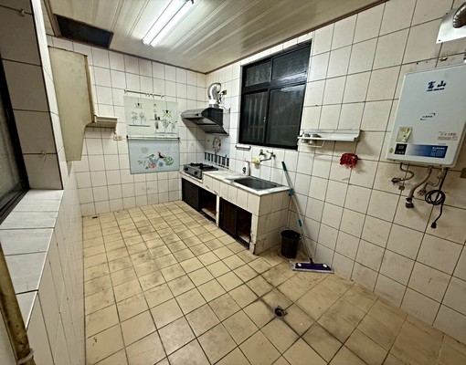 可租補⭐免服務費⭐三房美寓⭐五泰趙S - Image 7