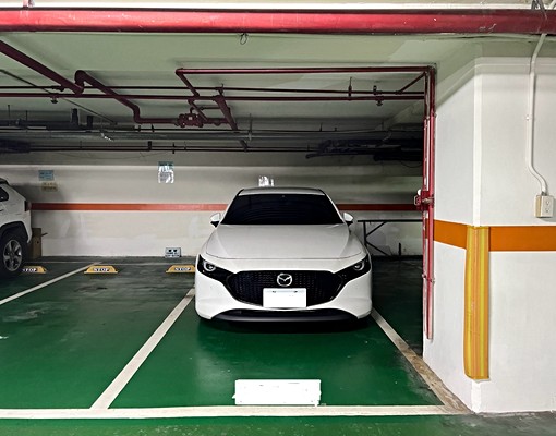 永春信義EAT坡平B2靠邊車位（愛車首選） - Image 1
