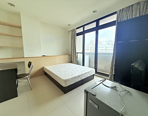 東興路🌟有電梯🌟採光佳🌟子母車獨洗曬套房 - Image 6