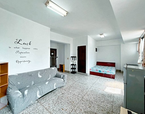 近sogo..勤美商圈...電梯套房 - Image 1