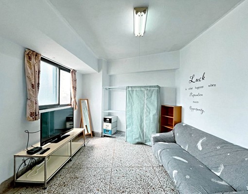 近sogo..勤美商圈...電梯套房 - Image 2