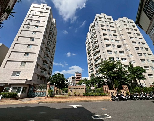 🍹文化翰林挑高大器精品裝潢設備透天宅(租) - 591租屋網 - Image 1