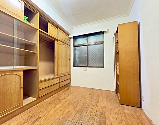 可租補免仲介費/環境寬敞/安靜舒適/周圍方便☘️ - Image 3