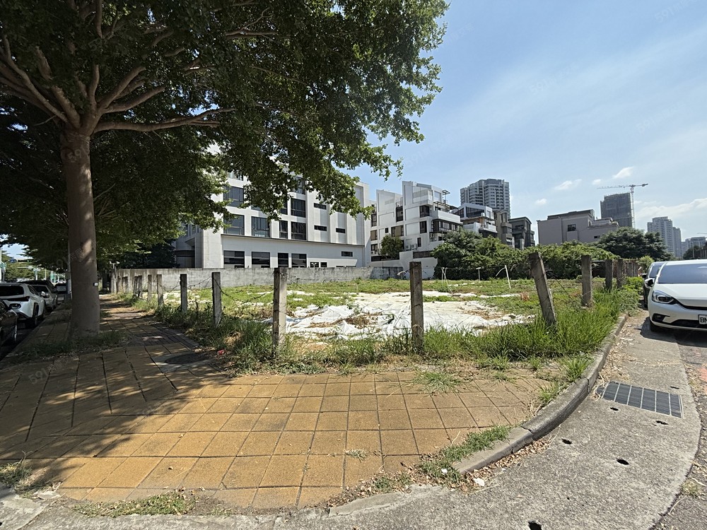 珍貴黃金角地