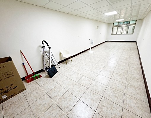 近捷運三重國小【優質1房1廳】低樓層★大空間★工作室優選 - 591租屋網 - Image 1