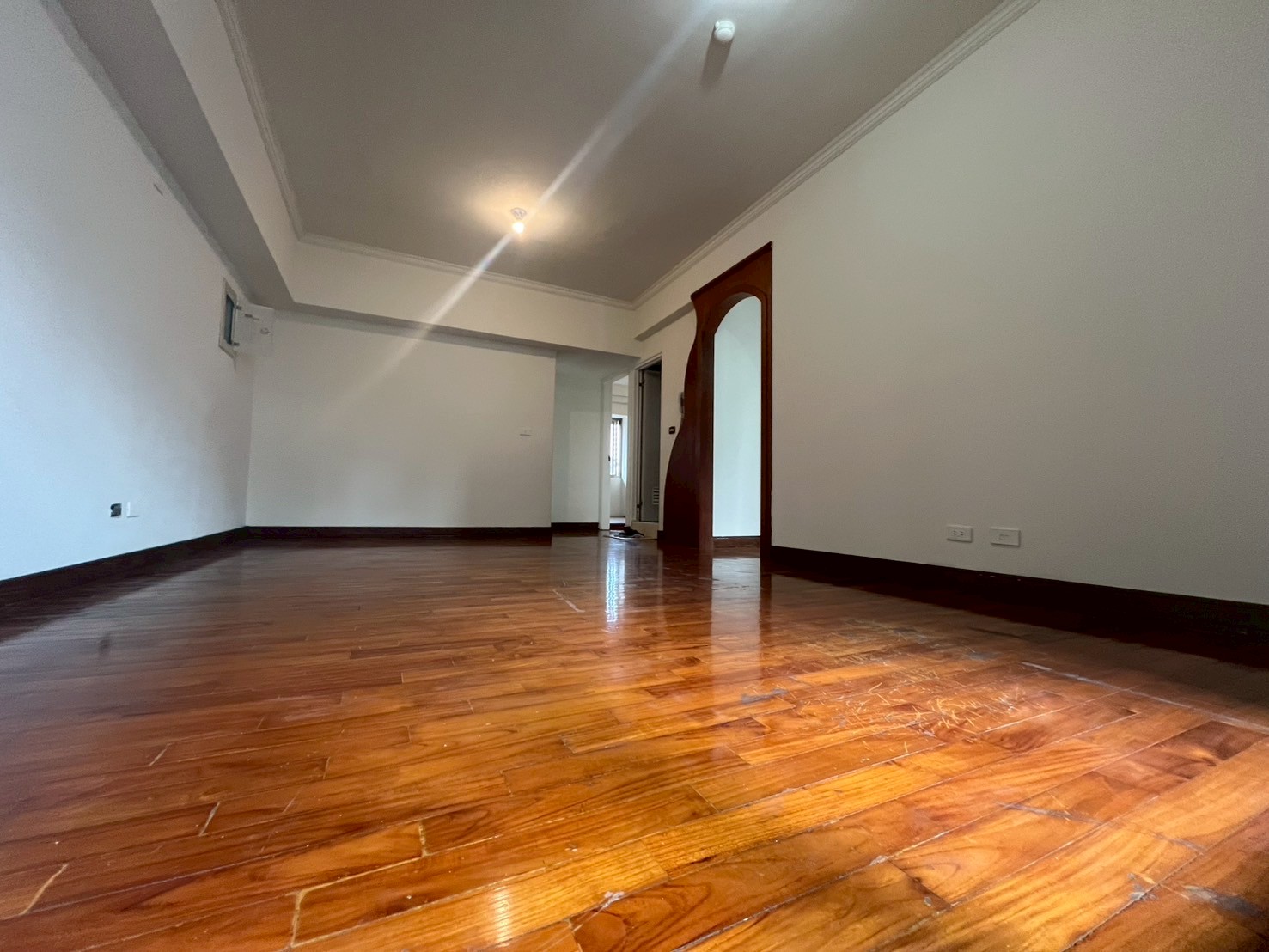 空間寬敞🏡專簽~美術林園/大三房+車位