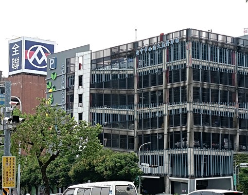 可租補有電梯工作室辦公空網拍展示空間 - Image 12