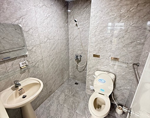 樓中樓使用空間大/可租屋補助/短租另議/近台積電 - Image 4