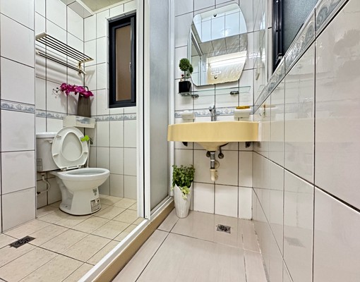 👍拎包即住/獨洗獨曬/全新雙人床組/電梯套房/可租補 - Image 9