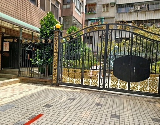2房大客廳／優質管理社區／雙露台 - Image 2