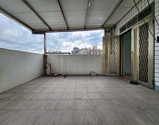 中壢家樂福4房美透天自家車庫三面採光 - Image 12