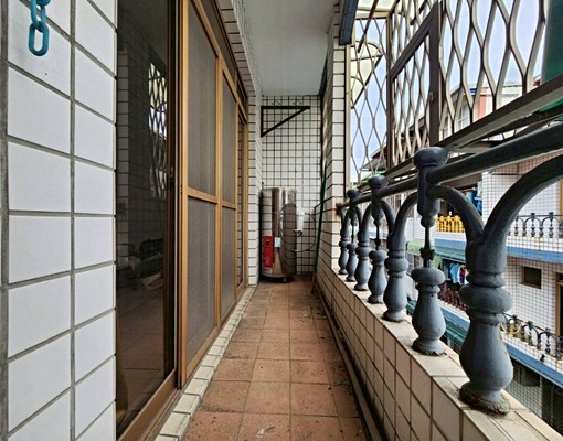 中壢家樂福4房美透天自家車庫三面採光 - Image 7