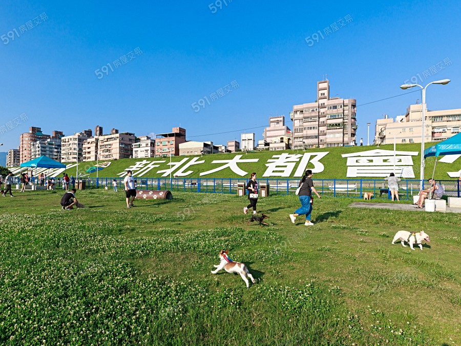 河悅花園環境圖