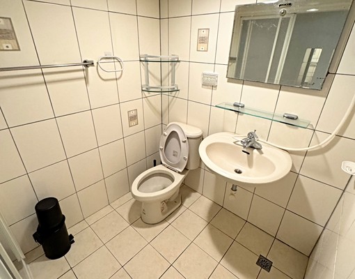 中山國中站/友善房源/採光陽台套房/可租補/垃圾代收 - Image 7