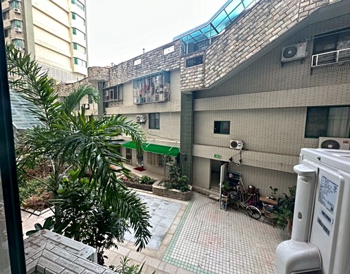 ★海宴大廈近捷運站商圈熱鬧英專路夜市安靜舒適獨立套房★ - Image 13