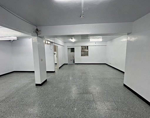 新北板橋區翠華街大坪數一樓 - Image 1