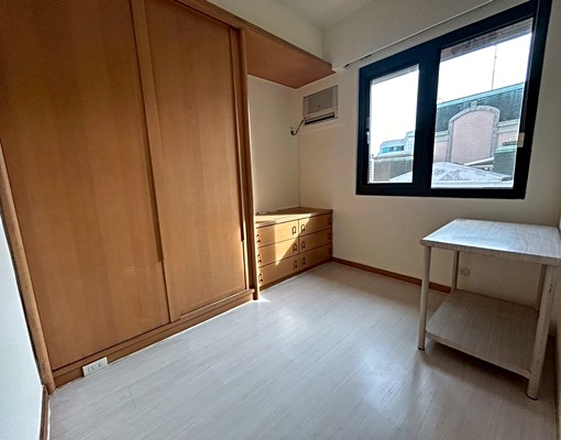 近信義國小文化中心│家電齊全│大坪數五房│平面大車位 - Image 5