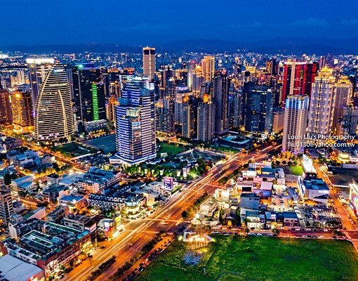 新光/大遠百☸電梯☸精品商務旅店設計☸通風採光大衛浴☸獨洗 - Image 1