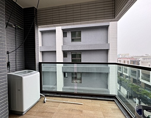 內埔工業區輕屋齡三房平車┃傢俱電齊全┃月租2萬2租金 - Image 9