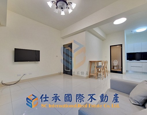 ✨仁愛路｜一卡皮箱可入住｜邊間美透天✨ - Image 1