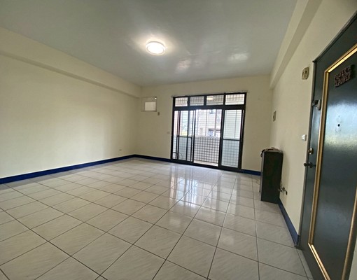 寵物可談~中國醫商圈前後陽台一層一戶大公寓 - Image 5