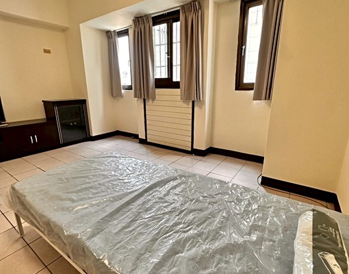 🌸免仲費🔥新時代大套房🔥附傢俱🔥可租補🔥台水台電 - Image 5