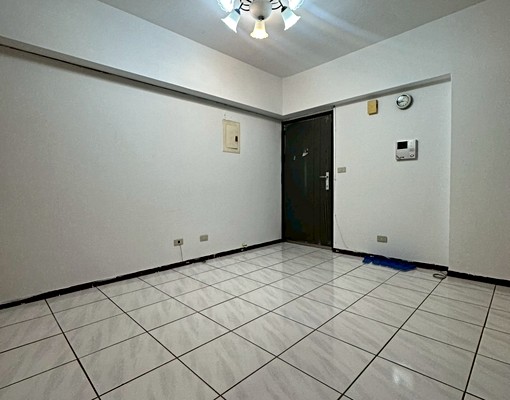 ⭐️可租補低價位租金採光良好小家庭為主⭐️ - Image 2