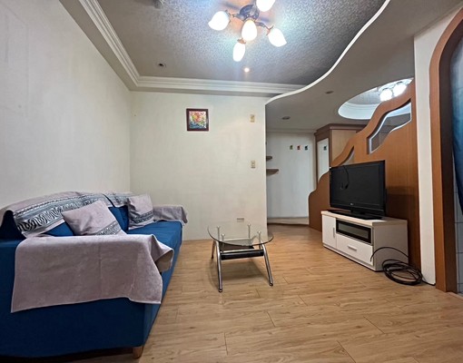 公益商圈_精誠路_獨立廚房可開伙_可租補 - Image 2