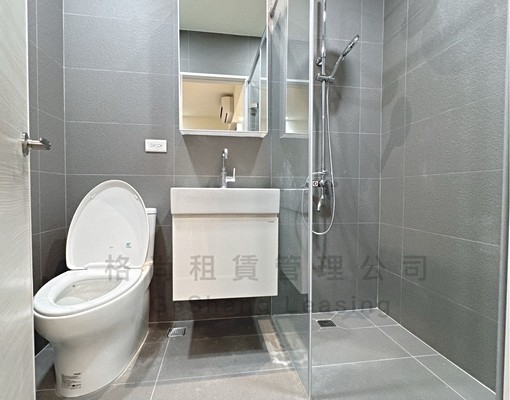 e光復路全新獨洗套房//台電均價 - Image 4