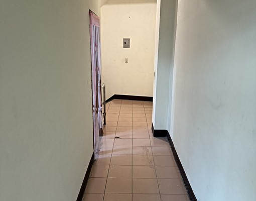 D/中壢後火車站2~3F分層透天/可做辦公室/有獨立出入口 - Image 6