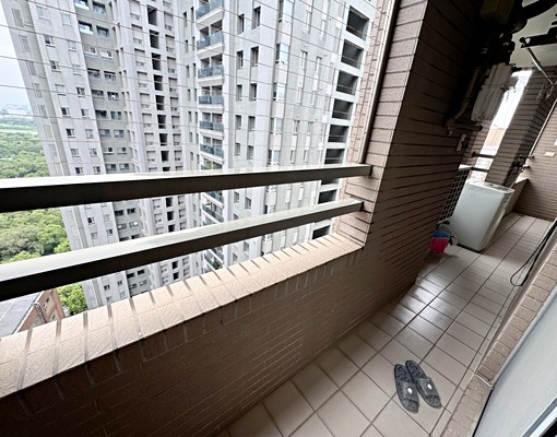 『中港首璽』24H管理朝南直接入住台水台電正一房可租補附車位 - Image 15