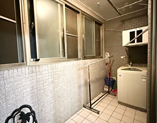 【可租補、入戶籍】免仲介費!新莊幸福路、社區電梯﹑免追垃圾車 - Image 2