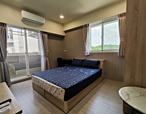 全新裝潢,5房電梯樓中樓,傢俱齊全,附平車 - Image 9