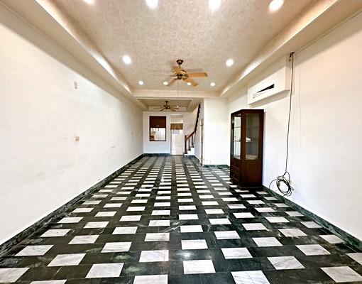 (租)東區夢時代旁傳統透天 - Image 2