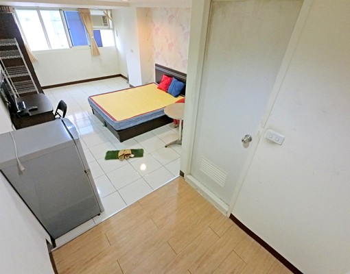 🌟【租屋好消息！】🌟✅24H管理✅子母車✅飲水機✅凸窗曬 - Image 2