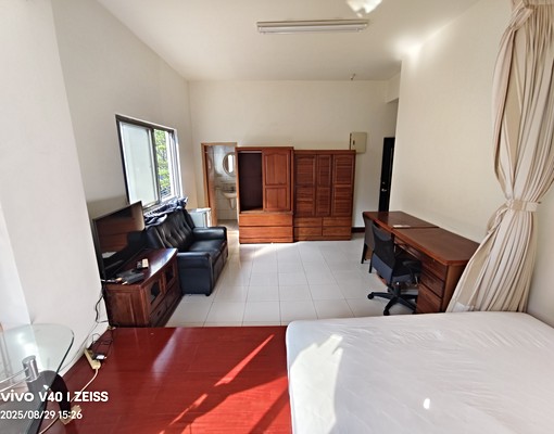 可租補/電梯大套房/近園區近清交 - Image 1