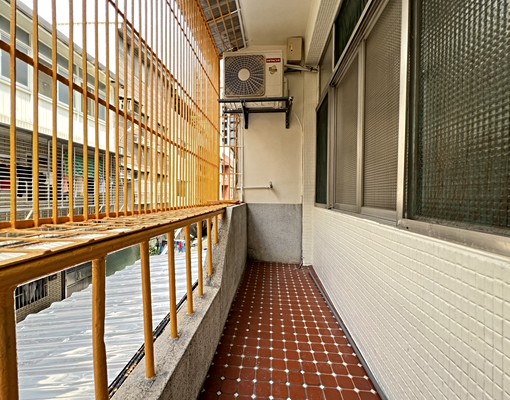 永慶老王~市政府旁、全新檢整~1套房+1雅房~服務費半價!! - Image 12