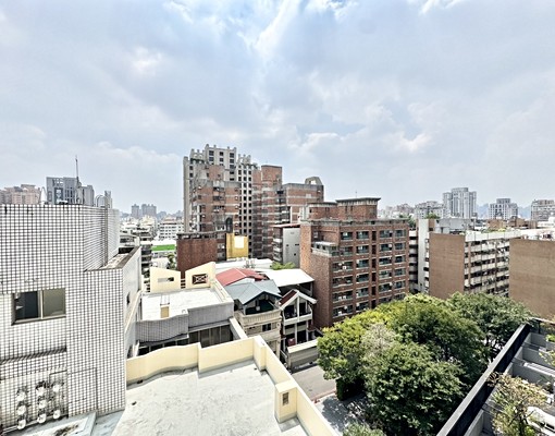 G7首綻I捷運第一排I一房一廳平車I含管I可租補 - Image 13