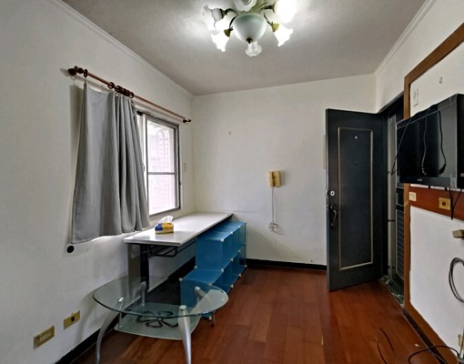 無管理費~可炊⚡13.6坪~安靜宜居 - Image 2