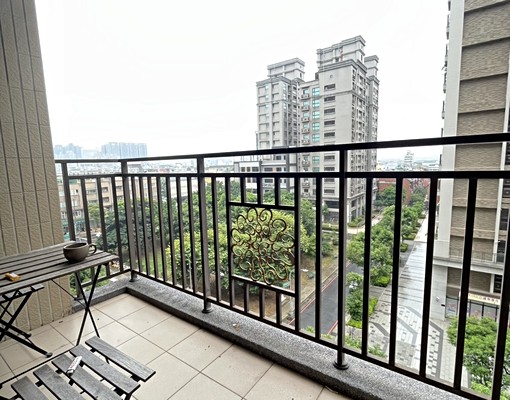 中壢內壢#稀有大空間四房#配備齊全#租金含車管 - Image 1