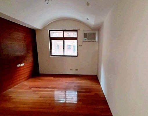 嘉家瑩~👍仁愛巨星3房1衛含車位可租補 - Image 3