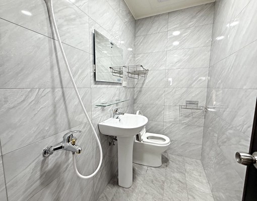 東海商圈🆕全新裝潢套房出租⛔️限女性✅有陽台✅有網路 - Image 10