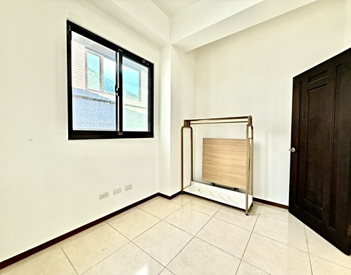 市政歌劇院超美大坪數豪墅✨可報稅✨可寵✨雙車位✨全配 - Image 15